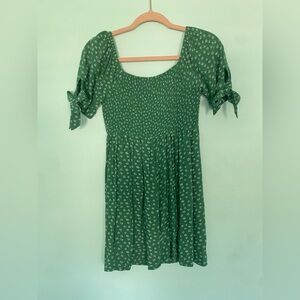 American Eagle Outfitters Green Puff Sleeve Sundress